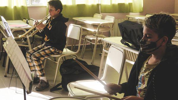 278395107_345128607654446_4961111861251770486_n