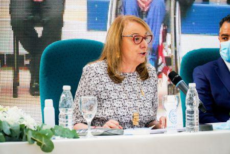 ALICIA KIRCHNER ALICIA KIRCHNER