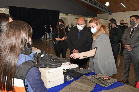 90fcf204706c8a538288ff34381d23ba_L