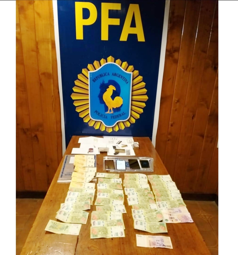 Screenshot_20191008-190938_Drive