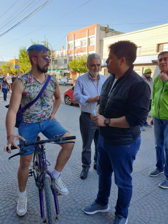 51A56942-BF30-4F3C-B87C-1516CC4CE94F