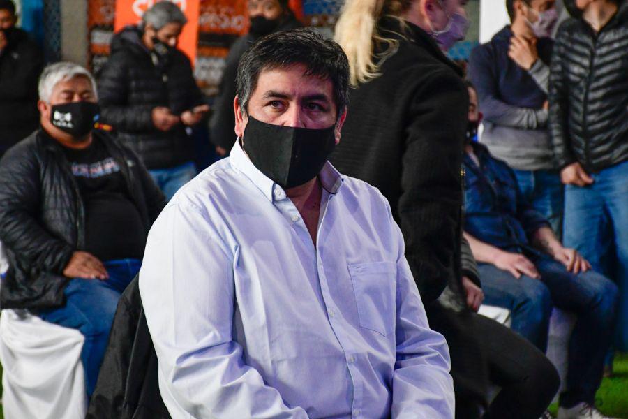 ef45bd0adaed9cb2c6e866b46f708532_XL