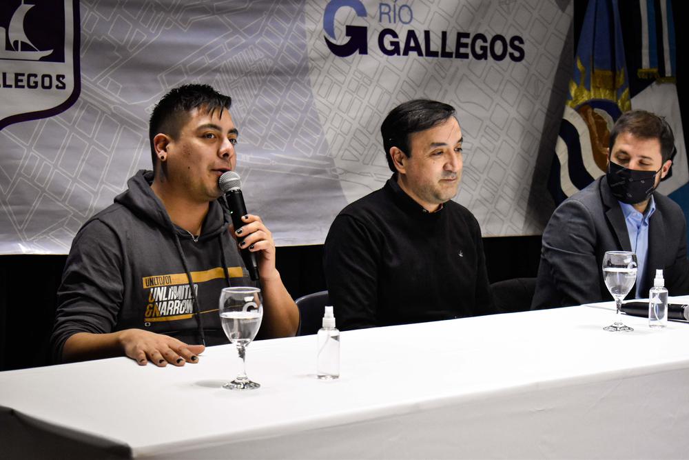 INT_PRESENTACION FIESTA PROVINCIAL DEL FRIO_21_06-15