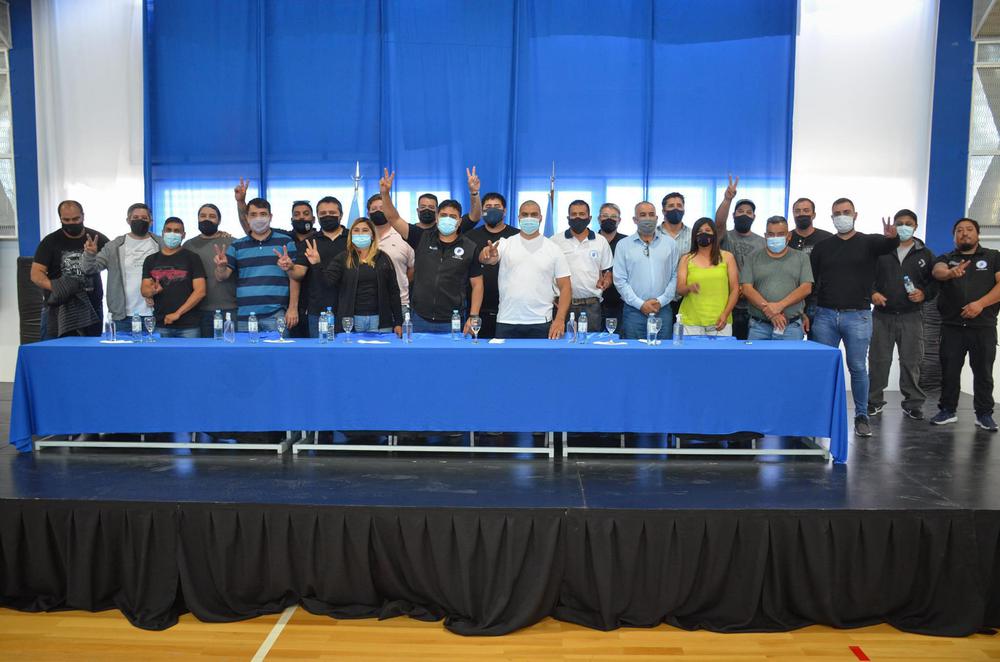 5B7EC369-AF21-4D29-B88F-57B005C4B302