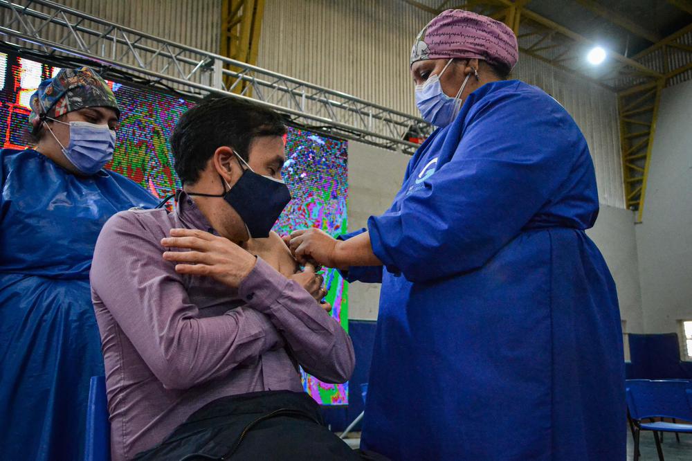 SAL_VACUNATORIO_09_06-84