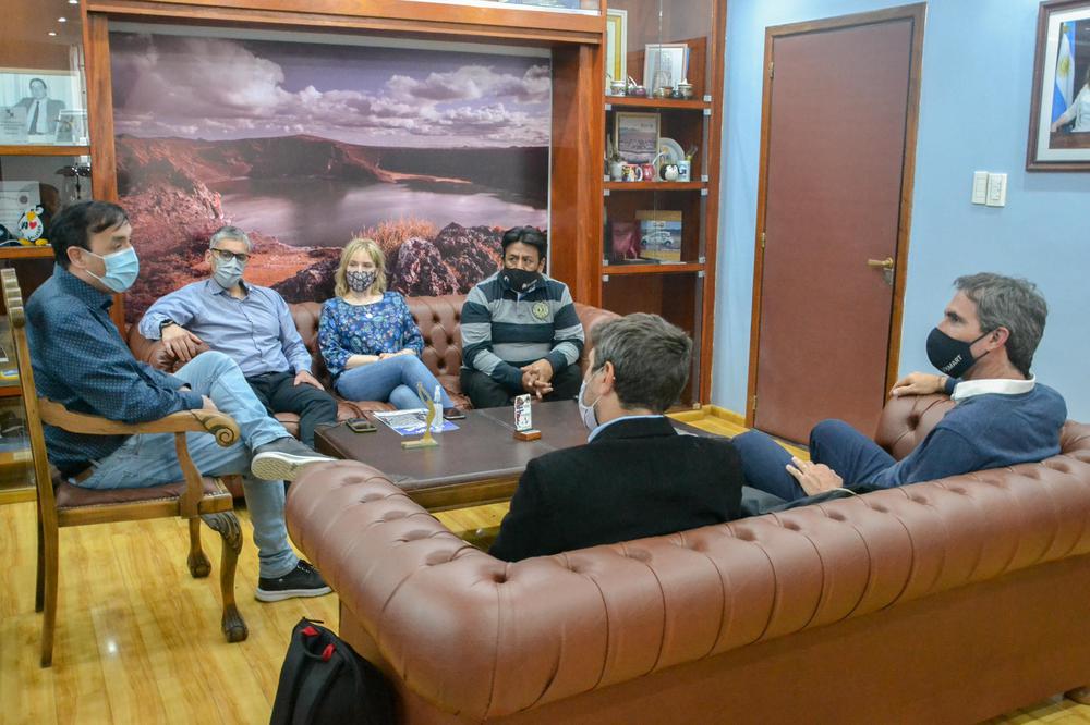 49FABD33-83A1-46DF-9911-0A125B5F5E60