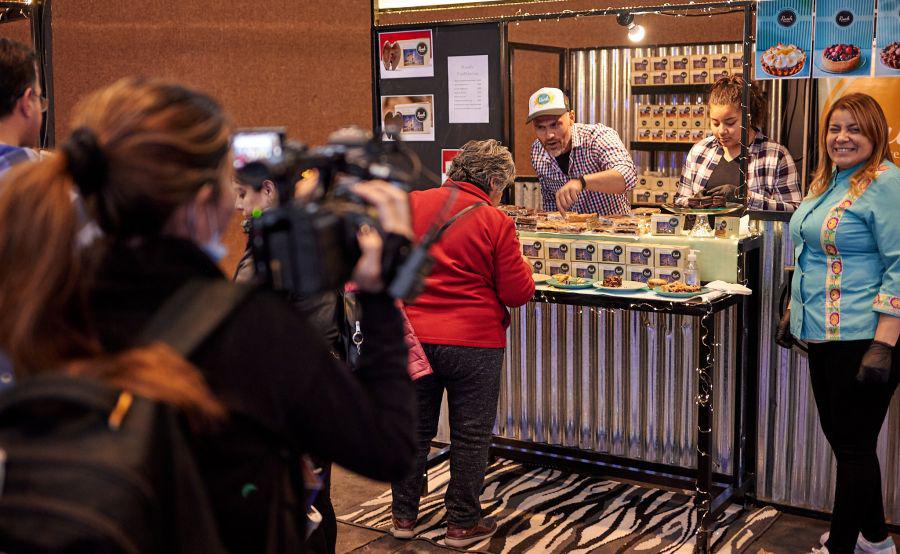 b29e0325d5618f355b2aa64020dfe0de_XL