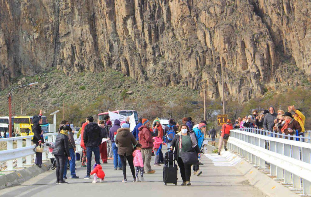 tURISTA-CON-VALIJa-1024x648