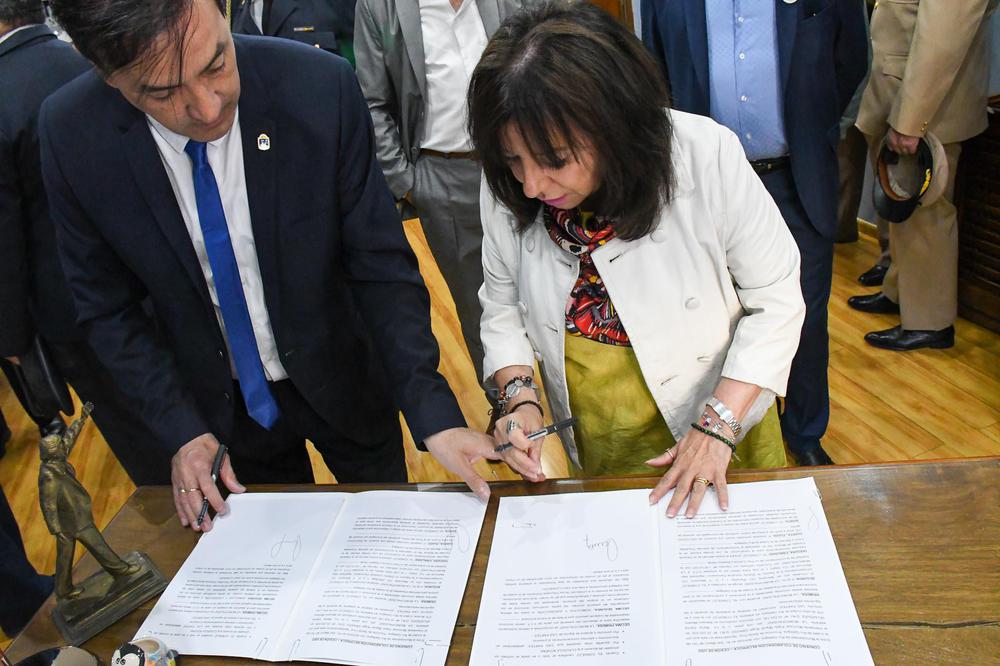 319547061_689444109400406_1059380482677450650_n