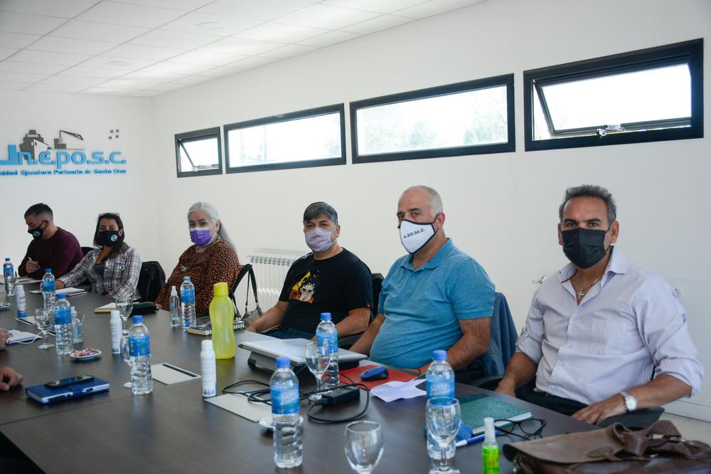 Paritarias_en_Uneposc-2