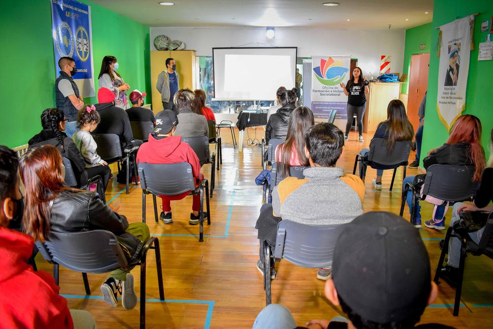 DES_CHARLA CENIN 3-OFICINA DE EMPLEO_08-02-21_ (1)