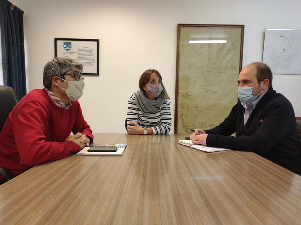 208970605_549319473116319_2893072204630989133_n