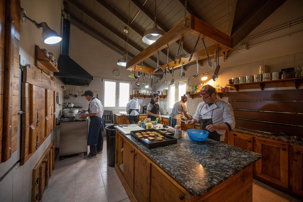 Equipo Cocina- la Posta de los toldos - Noviembre 2022 - Horacio Barbieri _-15