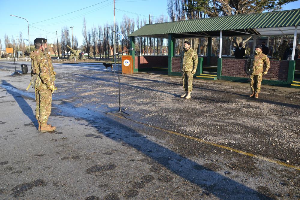 INT_EJERCITO_ACTO (3)