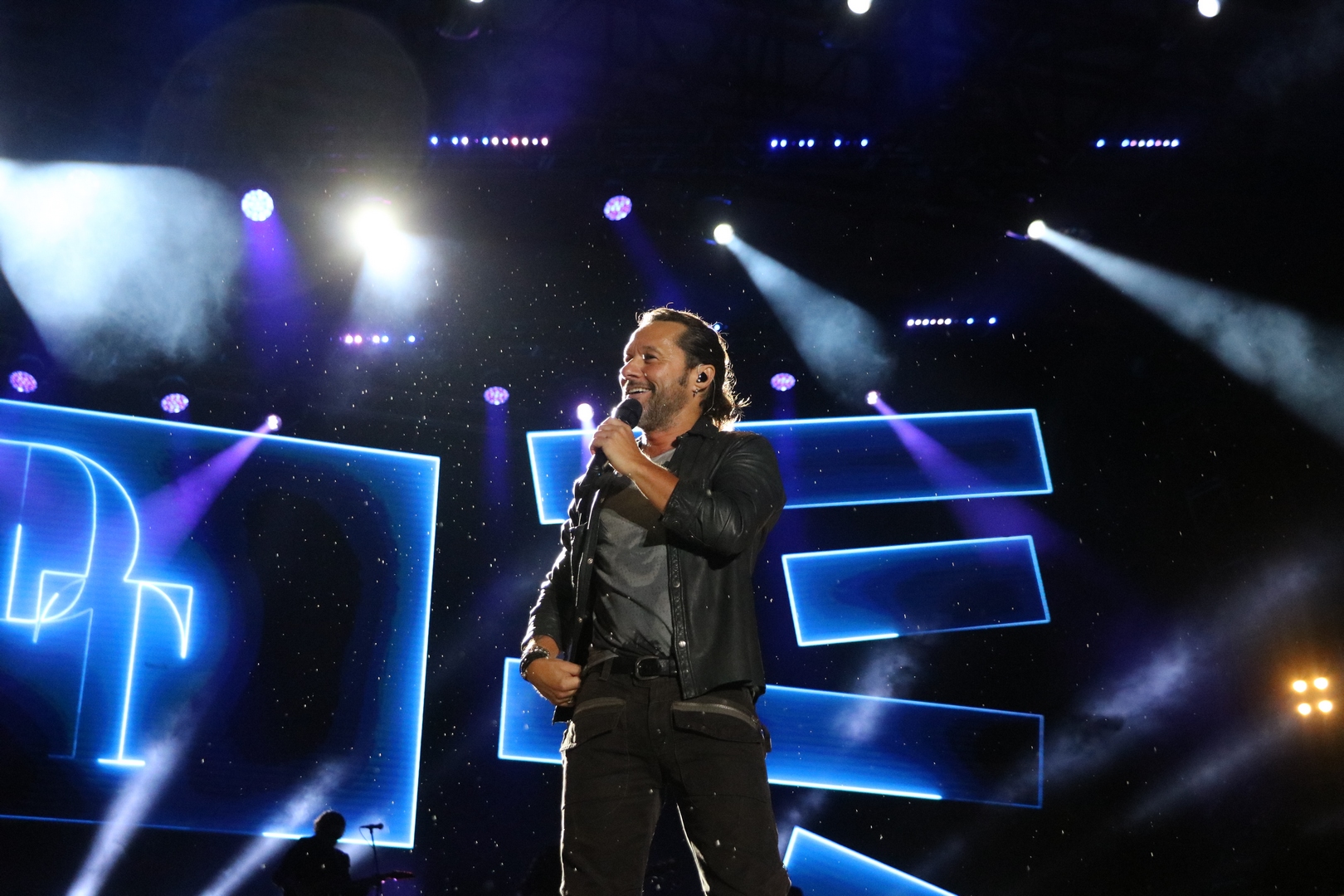 Diego Torres (2)