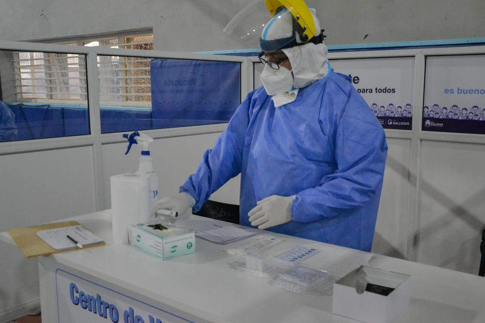 SAL- HISOPADOS EN EL GIM 17 DE OCTUBRE- SIN SELLO - 25-06-2021-8