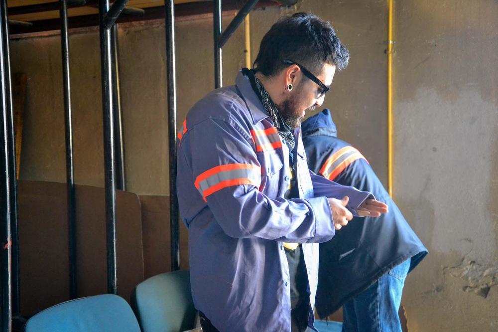 FDB41FBD-3C04-4ADA-B65A-FD46428460E5