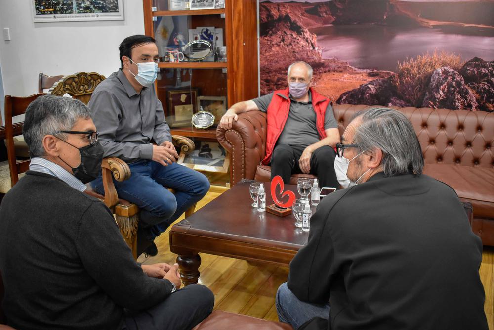 INT- REUNION POR VUELTA DEL TC Y TUR. NAC EN RIO GALLEGOS - SIN SELLO-2