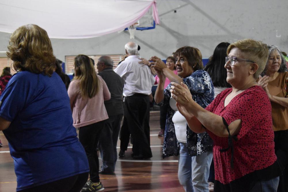 333486760_1259986468254453_2846951033142761052_n