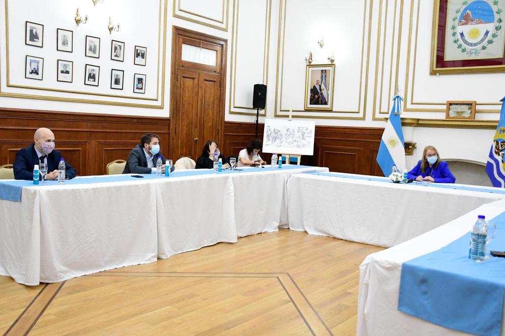 47E37365-7BFC-4DF4-8E1A-61DACE0BF5D5