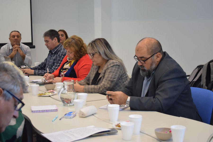 cc7f43de59c444bfa5f5a4e08851a4d2_XL