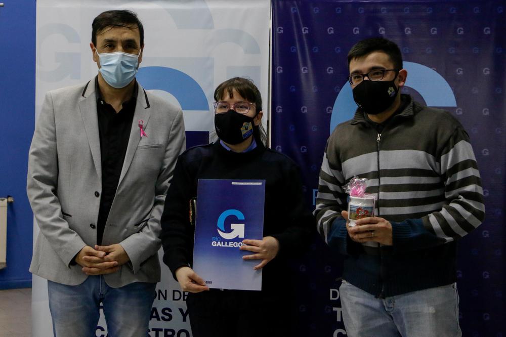 B9F7FE29-33F1-4DB8-BA7A-3060E4F67F45