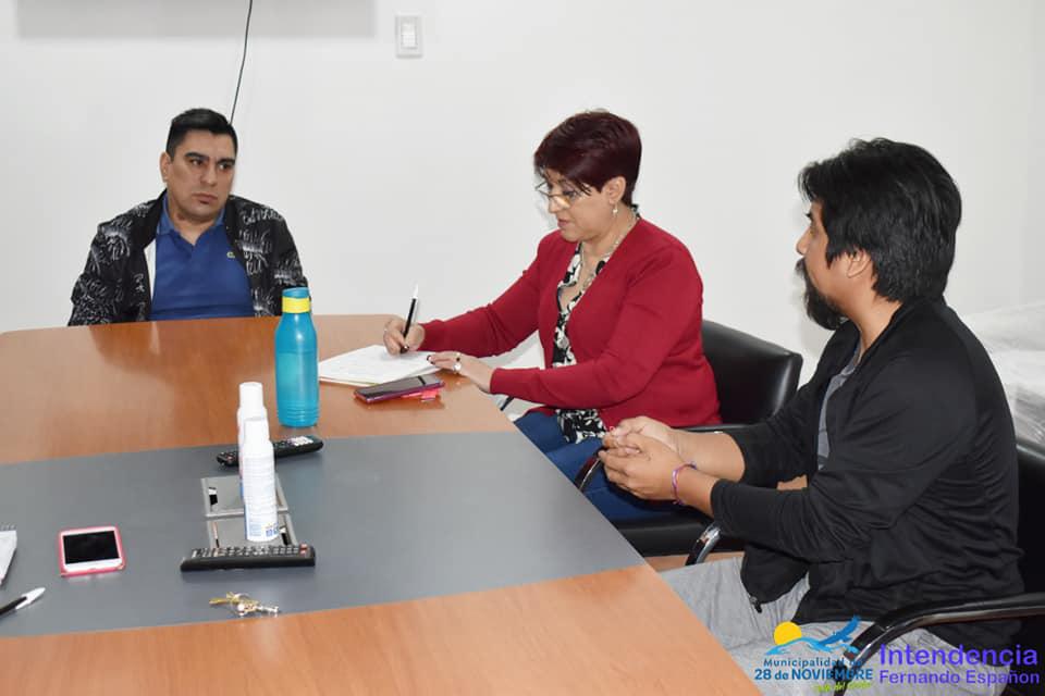 298118496_400372988863744_2496329162202304289_n