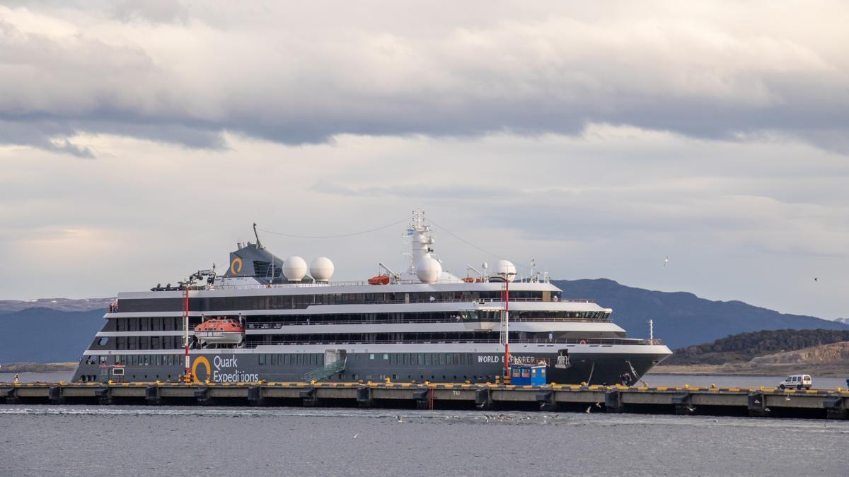 c7234d23-5de1-4e5b-88a8-837d1bf5a1ae