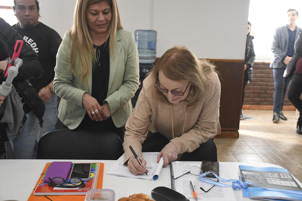 20230914_PARITARIA_AK-12