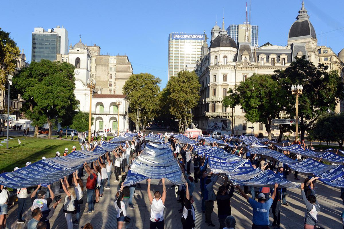 414a73628b6d92237a65cd5ce128033f_BIG