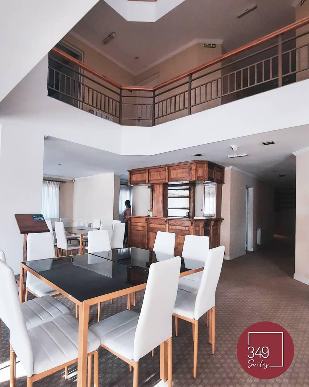 242590679_109871151451068_677926650516387294_n