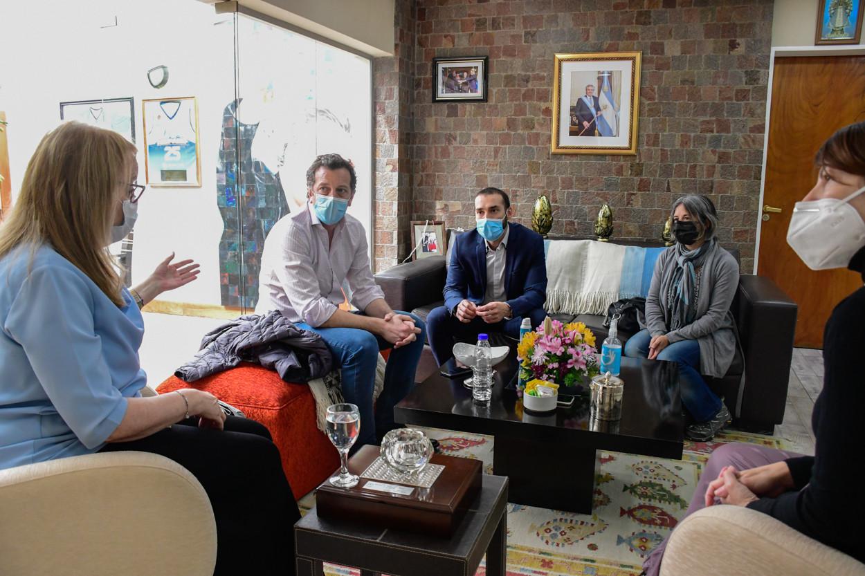 WhatsApp_Image_2021-10-18_at_10.10.21_1