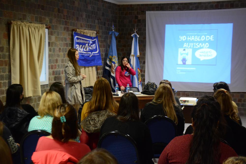 Charla de concientización sobre Autismo (8)