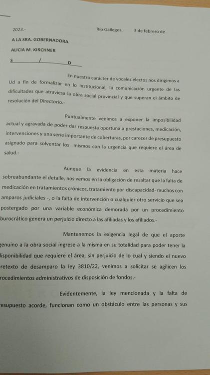 FOTO Hoja 1 de la nota a la gobernadora