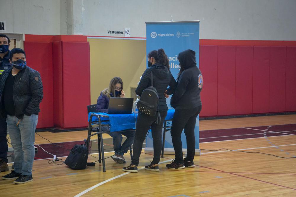 EF2C67F4-8546-4456-B900-585EB1A5EE39