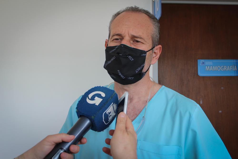 SAL_VACUNATORIO-PELICHE Y CENIN 3_02_11_-9