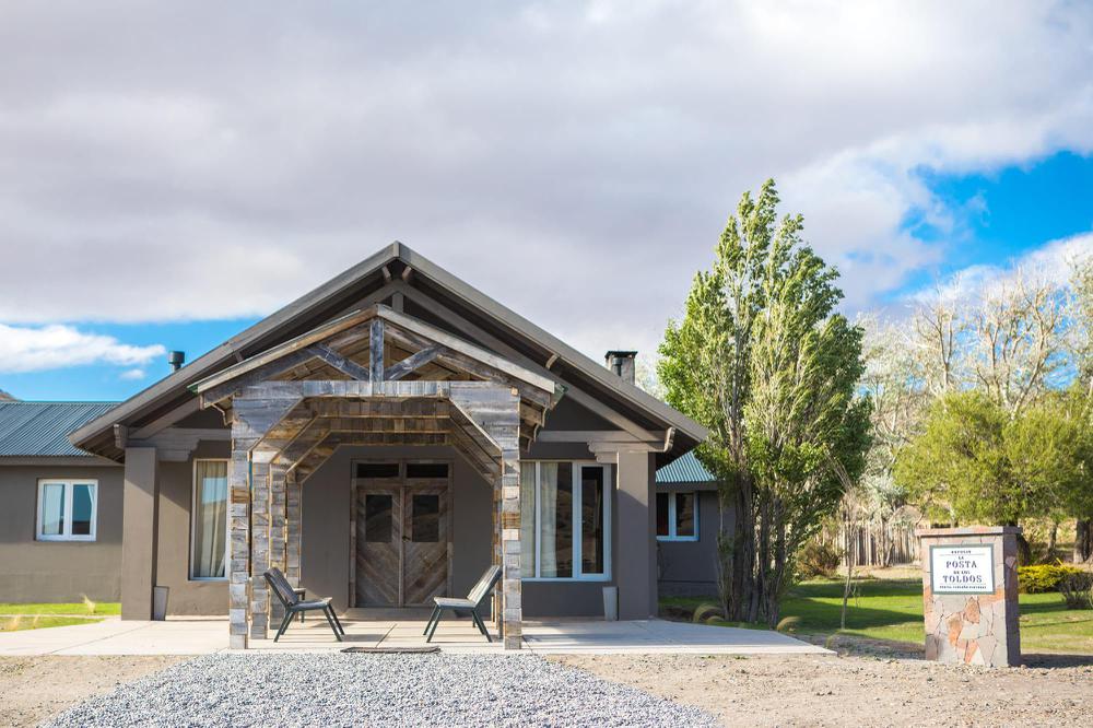 Refugio La Posta de los Toldos - Portal Cañadón Pinturas - Por Sofía Lopez