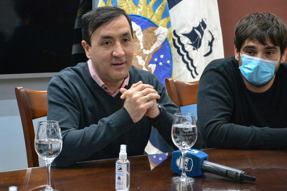 INT- APERTURA DE SOBRES LICITACION DEL VELATORIO MUNICIPAL - SIN SELLO_11_08-10