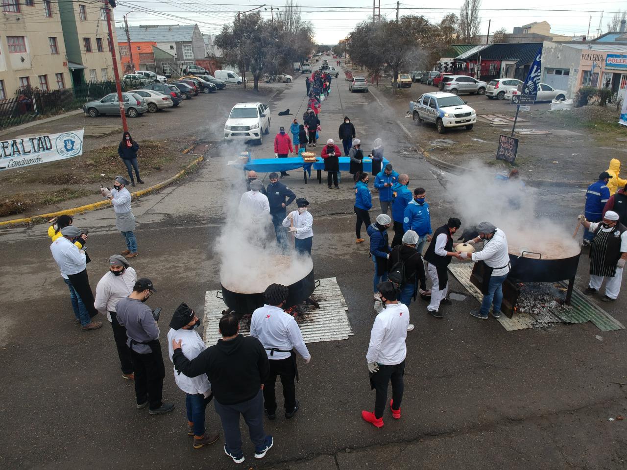 ce1ded4a-655f-44fb-87b2-01760ca95121