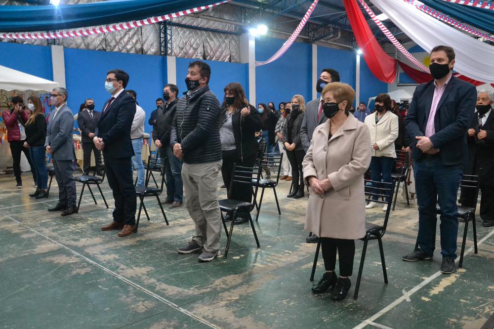 INT- FIESTAS PATRIAS EN EL CENTRO CHILENO - SIN SELLO_-19