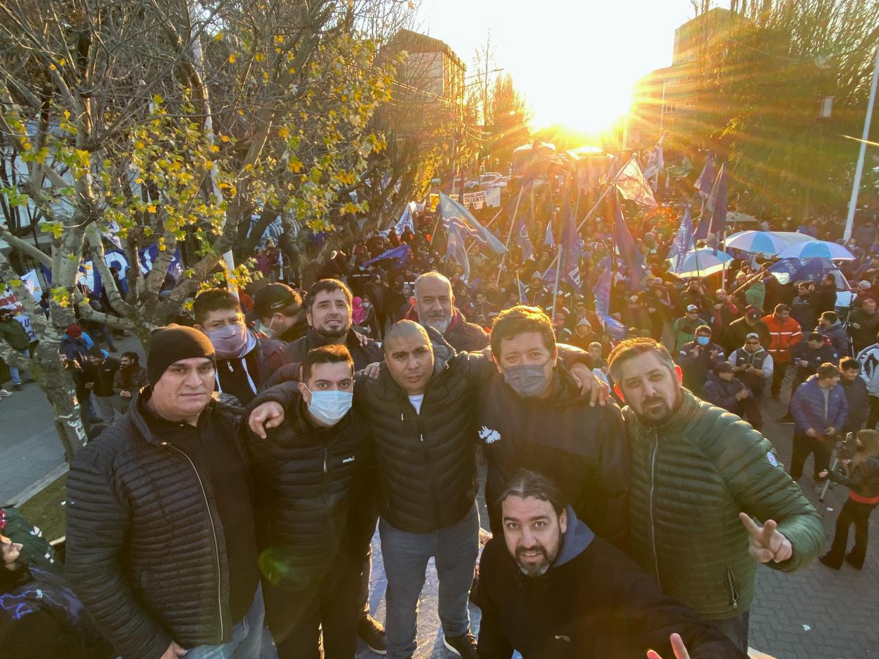 8a370341-ea3e-49e9-b013-aa741e190920