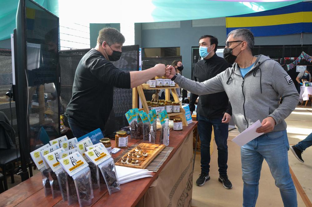 46D9E8E3-F1CC-4181-A283-39622C29DDCA