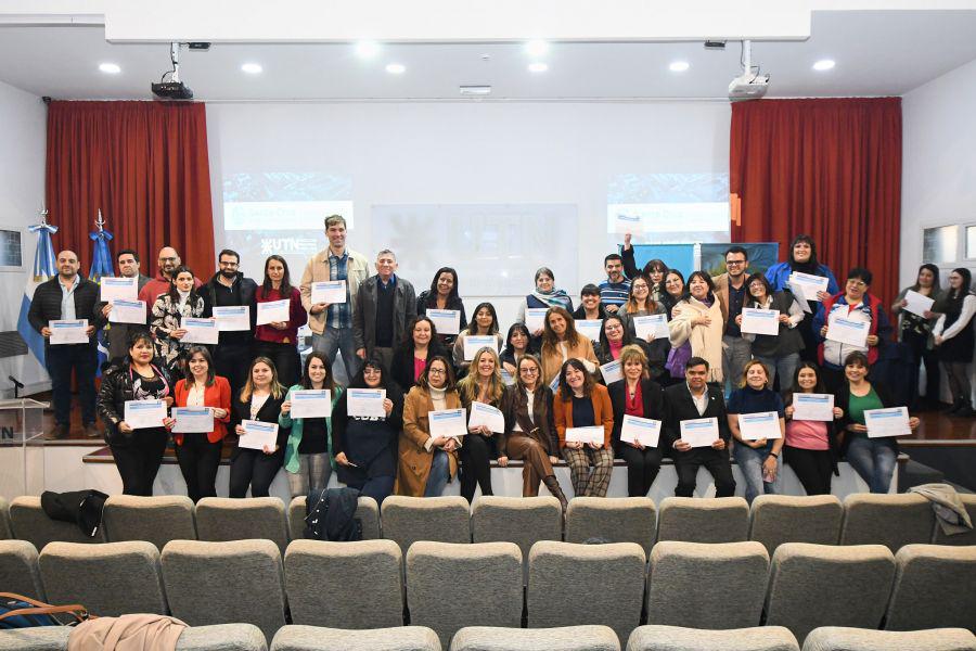 4443bd87e4d85728d24ca2eb6e5e6942_XL