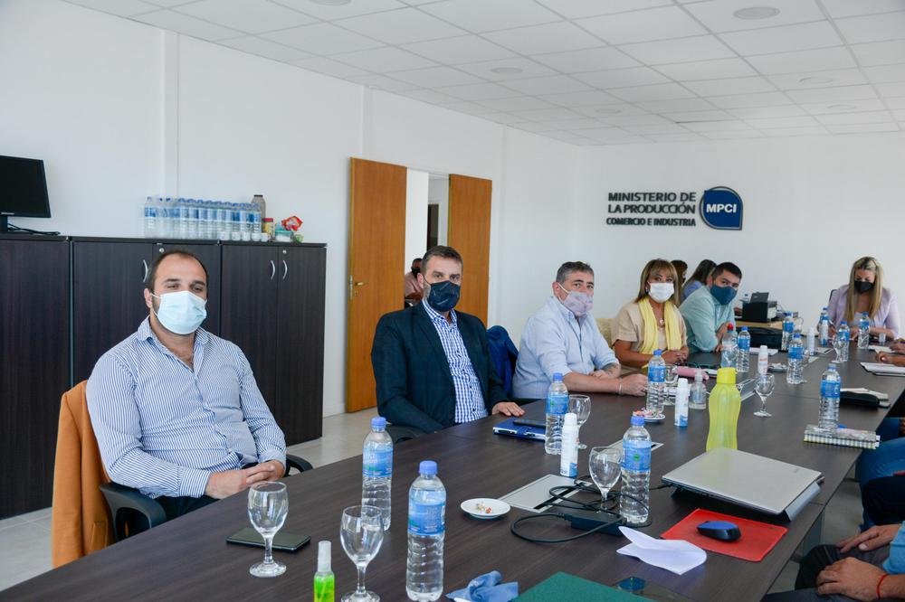 Paritarias_en_Uneposc-3