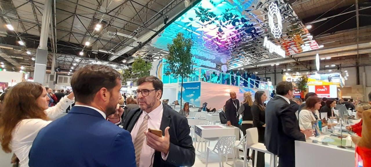 08EDFACE-AB6D-4A50-AA1B-723BF71D83E7