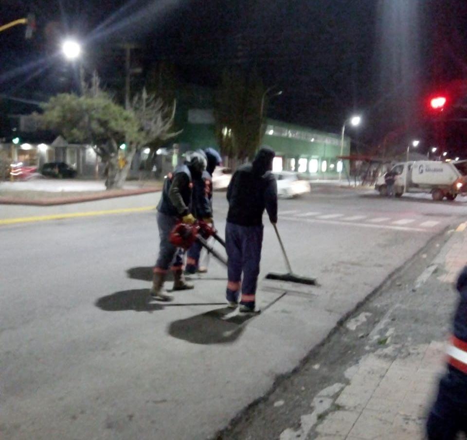 0F33FF0F-B708-49EC-9C58-9204FA77F41D