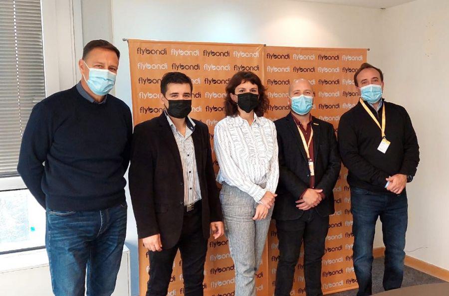 de27062f46d6424a5daf3479d6586339_XL