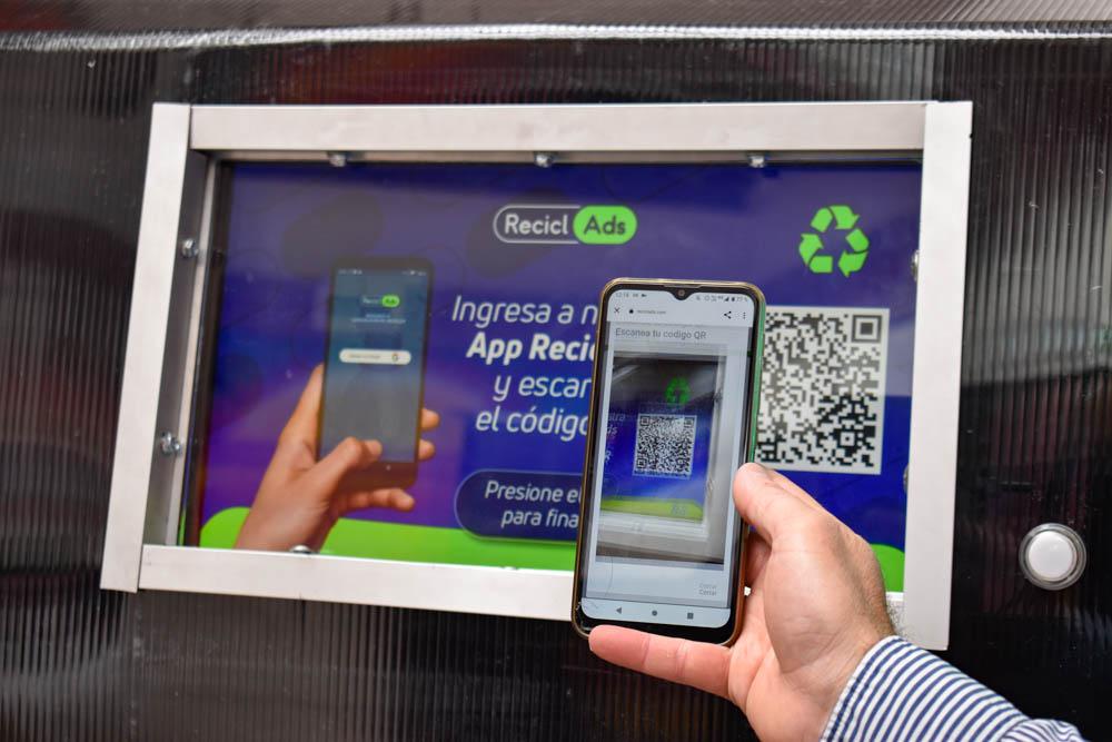 341195049_973605393649425_1612869601001646758_n