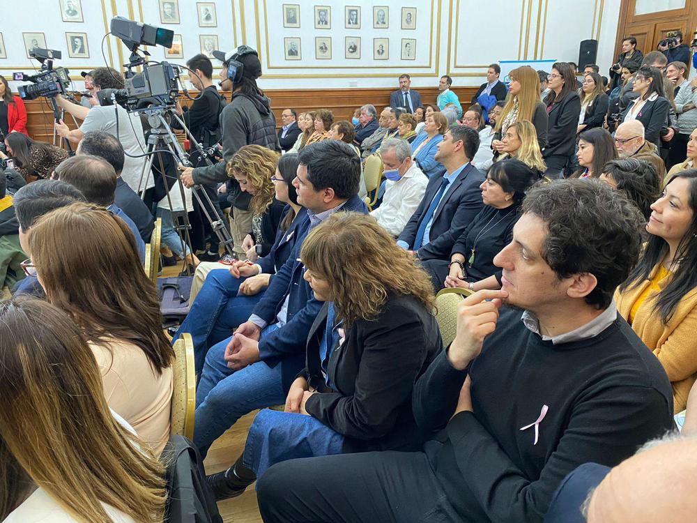 13-10 acto gobierno (3)