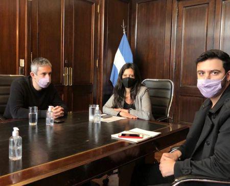 9c9445c0762d59cc21269e86018d1c66_L